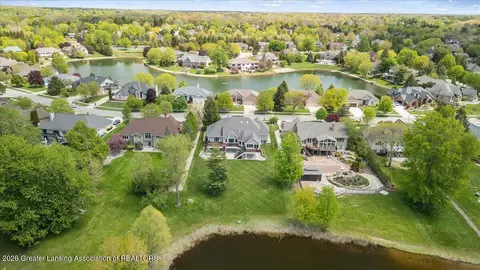 View/Area - 410 W Spring Meadows Ln, Dewitt, MI 48820 photo 4 of 10