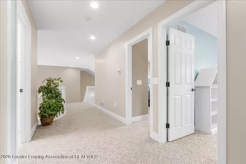 Entry Way - 410 W Spring Meadows Ln, Dewitt, MI 48820 photo 10 of 16
