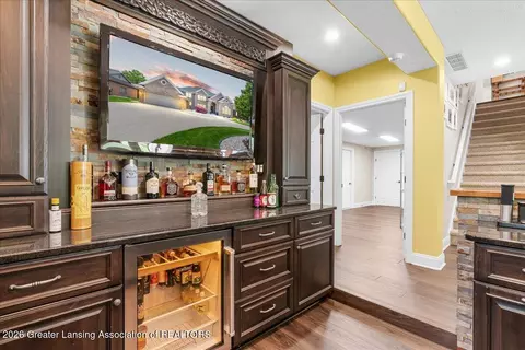 Entry Way - 410 W Spring Meadows Ln, Dewitt, MI 48820 photo 13 of 16