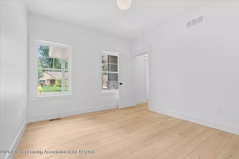 Bedroom - 2531 Fedewood, Dewitt, MI 48820 photo 1 of 5