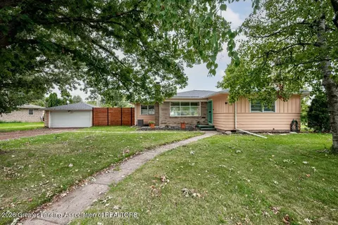 2115 W Hillsdale St, Lansing, MI 48915