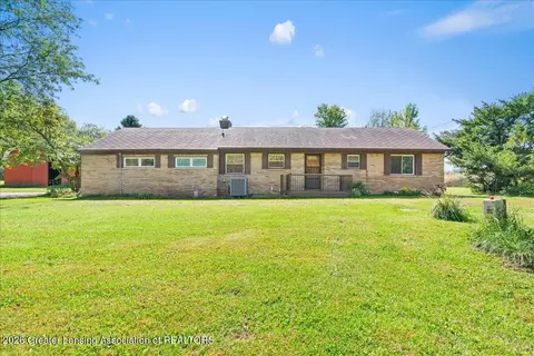 11656 Bishop Hwy, Lansing, MI 48911