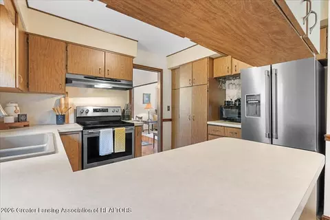 Kitchen - 1220 Sandhill Dr, Dewitt, MI 48820 photo 3 of 3