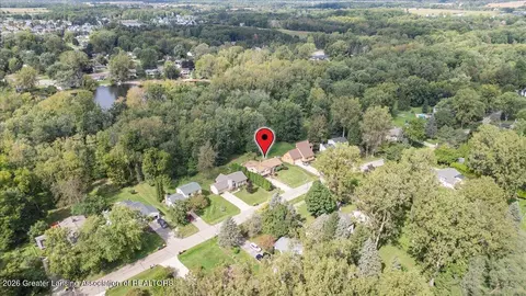 View/Area - 1220 Sandhill Dr, Dewitt, MI 48820 photo 2 of 10