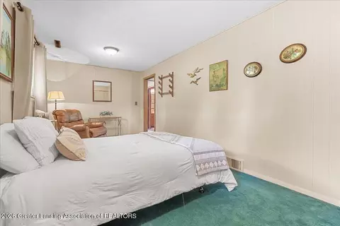 Bedroom - 1220 Sandhill Dr, Dewitt, MI 48820 photo 6 of 6