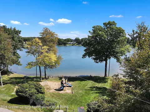 View/Area - 1220 Sandhill Dr, Dewitt, MI 48820 photo 4 of 10