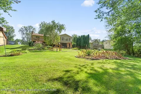 Exterior - 1220 Sandhill Dr, Dewitt, MI 48820 photo 5 of 7