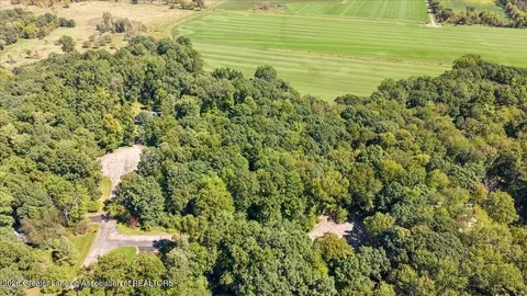 5663 Iosco Mountain Rd, Gregory, MI 48137 photo 7