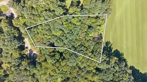5663 Iosco Mountain Rd, Gregory, MI 48137 photo 10