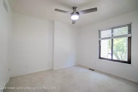 Bedroom - 5411 Maple Ridge Rd #74, Haslett, MI 48840 photo 2 of 3