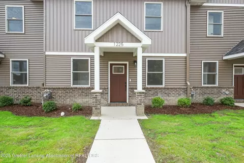 1225 W Saginaw St, Lansing, MI 48915