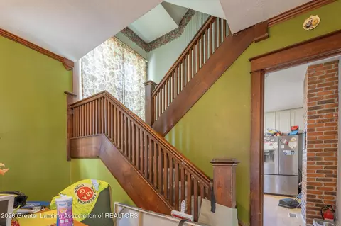 Entry Way - 212 W 3rd St, Monroe, MI 48161 photo 1 of 3