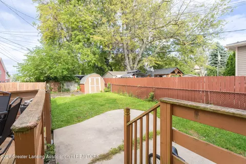 Exterior - 212 W 3rd St, Monroe, MI 48161 photo 5 of 8
