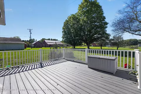 Exterior - 13142 S Tallman Rd, Eagle, MI 48822 photo 6 of 9