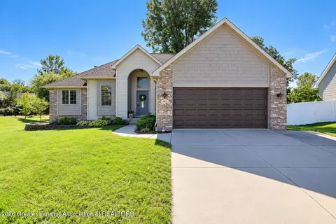 3815 Calypso Rd, Holt, MI 48842
