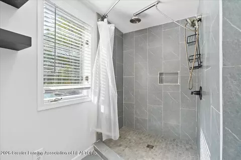Bath - 2001 W Stoll Rd, Dewitt, MI 48820 photo 3 of 5