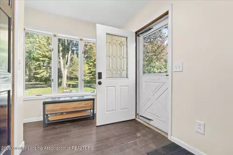 Entry Way - 2001 W Stoll Rd, Dewitt, MI 48820 photo 1 of 6