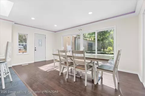 Dining - 2001 W Stoll Rd, Dewitt, MI 48820 photo 1 of 2
