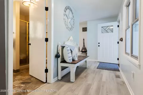 Entry Way - 730 N Eifert Rd, Mason, MI 48854 photo 2 of 13