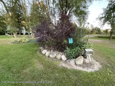 Exterior - 7262 Mcdonald Rd, Olivet, MI 49076 photo 2 of 2