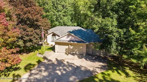 Other - 519 Looking Glass Glen Dr, Dewitt, MI 48820 photo 4 of 15