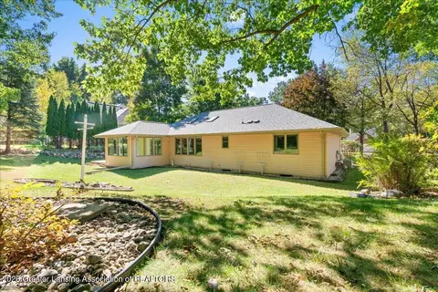 Exterior - 519 Looking Glass Glen Dr, Dewitt, MI 48820 photo 9 of 10