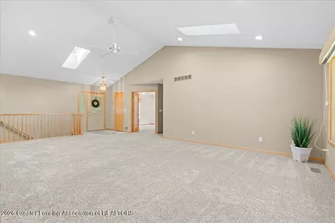 Living - 519 Looking Glass Glen Dr, Dewitt, MI 48820 photo 2 of 2