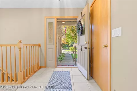 Entry Way - 519 Looking Glass Glen Dr, Dewitt, MI 48820 photo 1 of 2