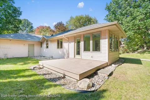 Exterior - 519 Looking Glass Glen Dr, Dewitt, MI 48820 photo 5 of 10