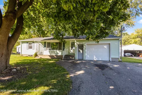 1387 Cloverleaf Rd, Lansing, MI 48906