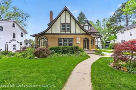 301 Cowley Ave, East Lansing, MI 48823