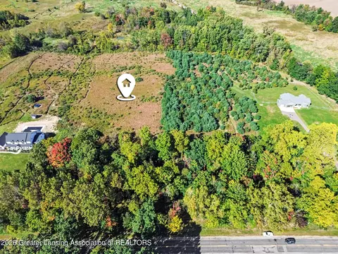 2844 W Howell Rd, Mason, MI 48854 photo 2