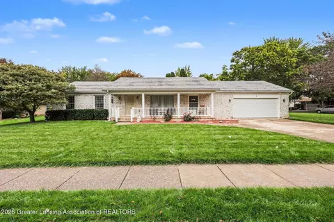759 E Maple St, Mason, MI 48854