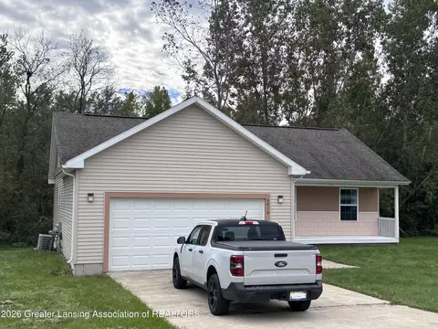 6010 Anchor Cv, Dimondale, MI 48821