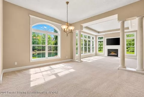 Living - 1800 Wilderness Dr, Dewitt, MI 48820 photo 3 of 4
