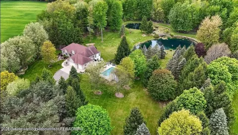 View/Area - 1800 Wilderness Dr, Dewitt, MI 48820 photo 3 of 16
