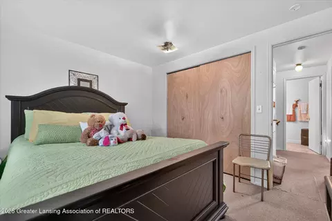 Bedroom - 4400 Chadburne Dr, Lansing, MI 48911 photo 8 of 8
