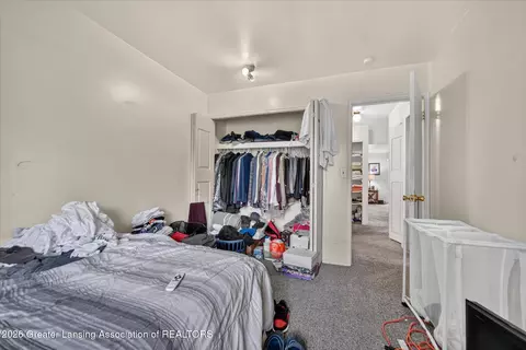Bedroom - 4400 Chadburne Dr, Lansing, MI 48911 photo 2 of 8
