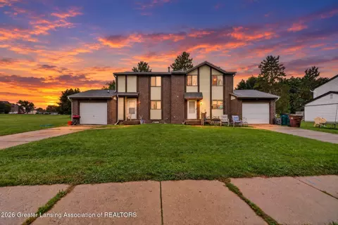3941 Glenburne Blvd, Lansing, MI 48911