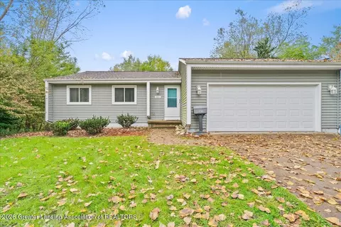 Exterior - 1013 Turner Rd, Dewitt, MI 48820 photo 2 of 6