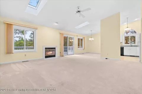 Living - 1013 Turner Rd, Dewitt, MI 48820 photo 4 of 10