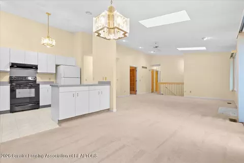 Living - 1013 Turner Rd, Dewitt, MI 48820 photo 6 of 10