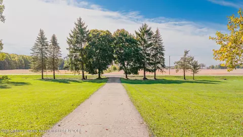 Entry Way - 125 E Howell Rd, Mason, MI 48854 photo 6 of 6