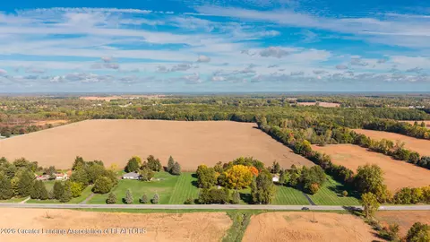 View/Area - 125 E Howell Rd, Mason, MI 48854 photo 2 of 3