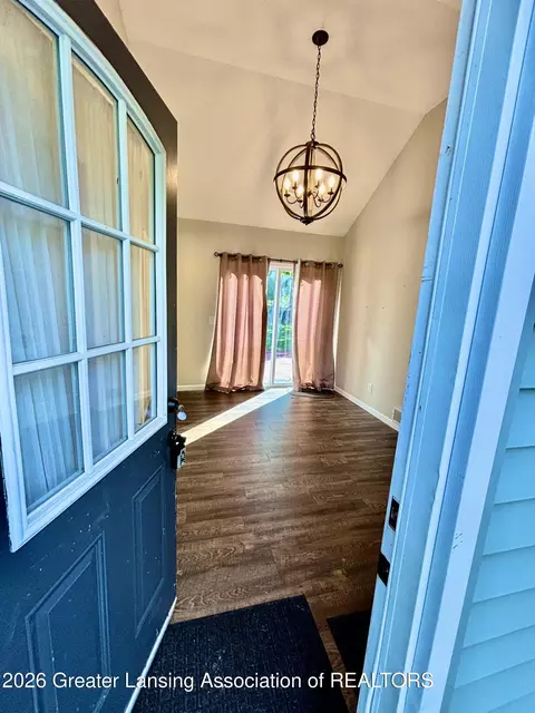 Entry Way - 6510 Creyts Rd, Dimondale, MI 48821 photo 1 of 6