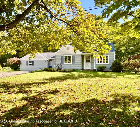 Exterior - 6510 Creyts Rd, Dimondale, MI 48821 photo 3 of 17