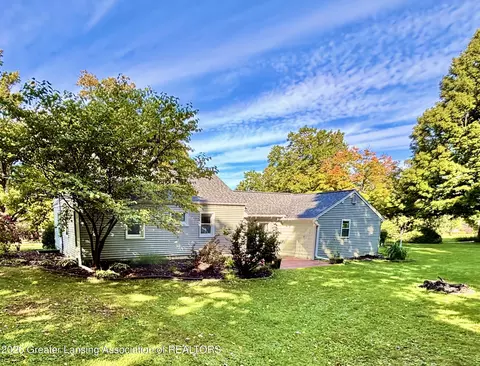 Exterior - 6510 Creyts Rd, Dimondale, MI 48821 photo 11 of 17