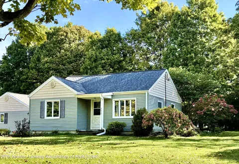 Exterior - 6510 Creyts Rd, Dimondale, MI 48821 photo 2 of 17