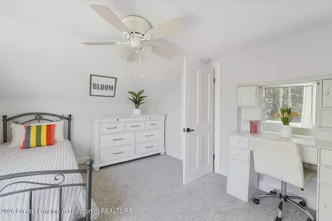 Bedroom - 370 W Hayes Rd, Ithaca, MI 48847 photo 2 of 3