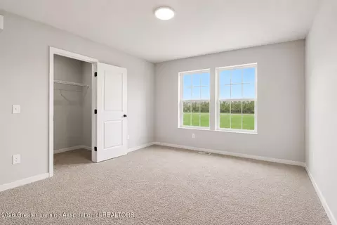 Bedroom - 707 W Windward Way, Perry, MI 48872 photo 5 of 9